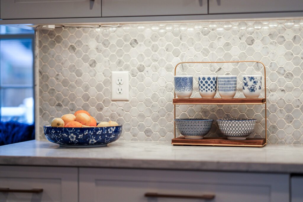 custom tile backsplash in a modern kitchen | Ulta Home