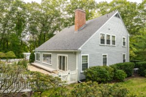 Weston, MA Home exterior painting boston Ulta Home