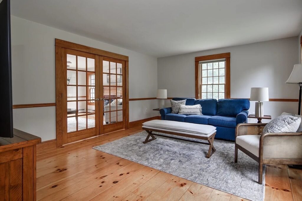 A Timeless Interior in Holliston — photo 2